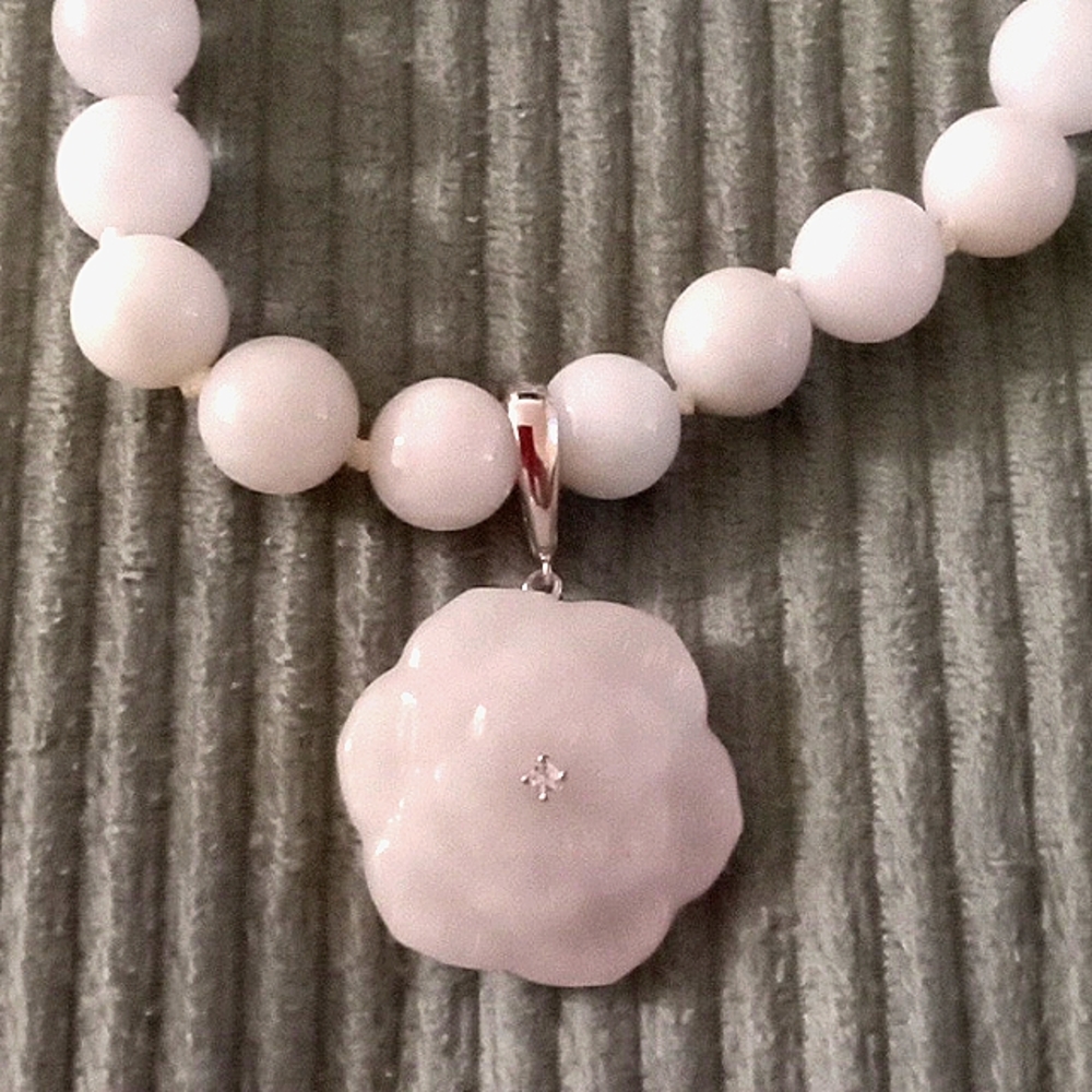 BURMESE NATURAL WHITE JADE,  NATURAL WHITE JADE FLOWER W/ ZIRCON CENTER